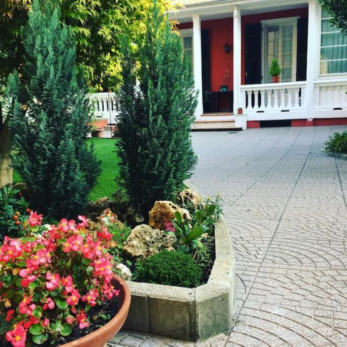 At Home 128 : Little Garden In The City Turin Exteriör bild